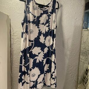 Ronni Nicole Blue and White Floral Dress